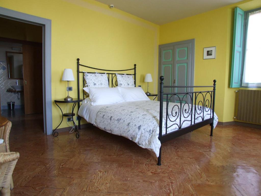 Locanda Chi Ghinn Verbania Rum bild